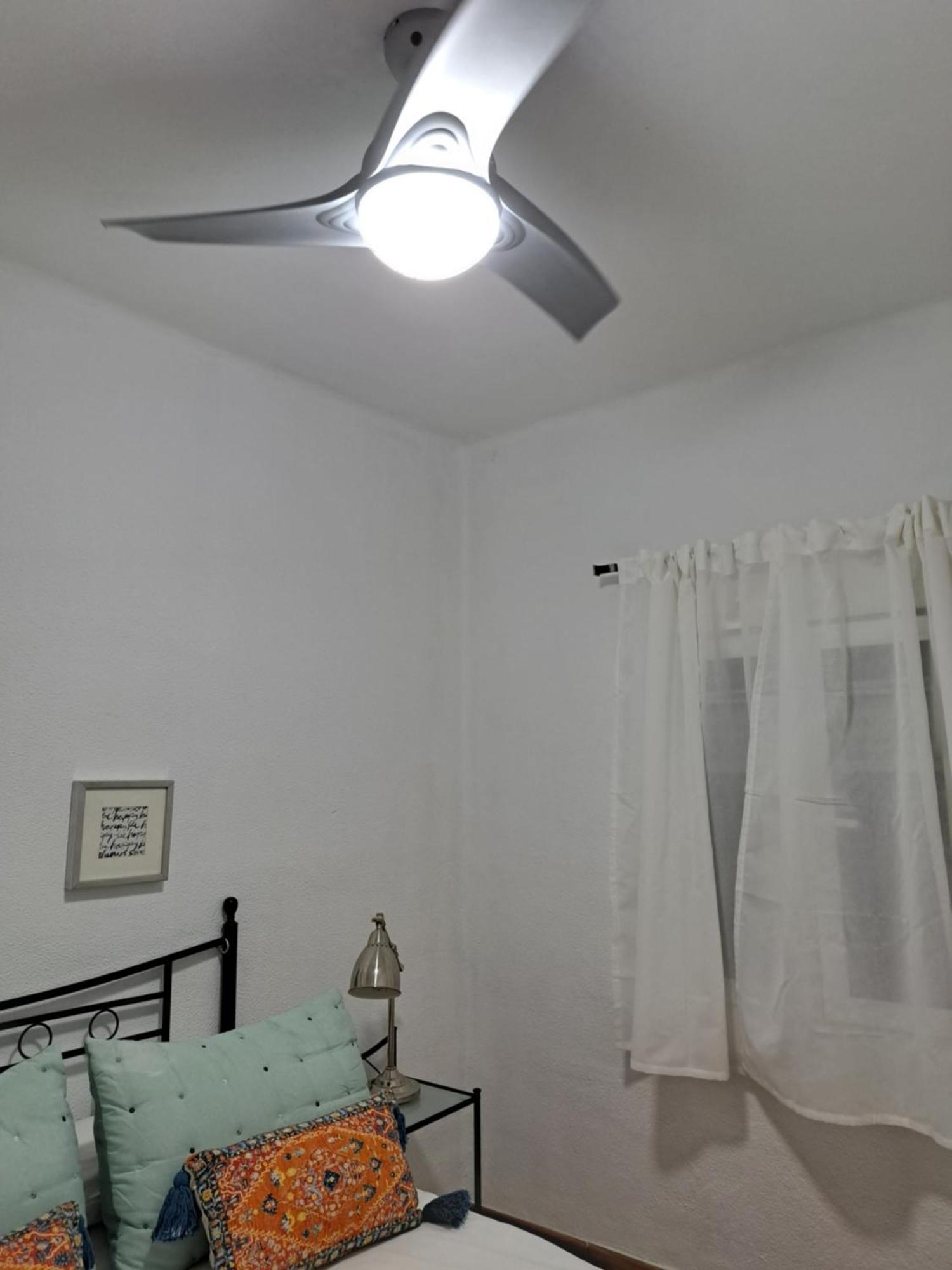 Ole Triana Apartman Sevilla Kültér fotó